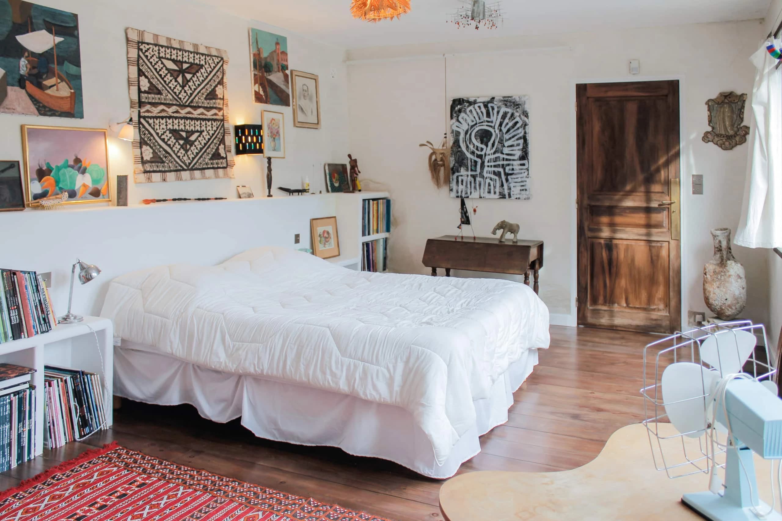 Chambre principale, studio indépendant